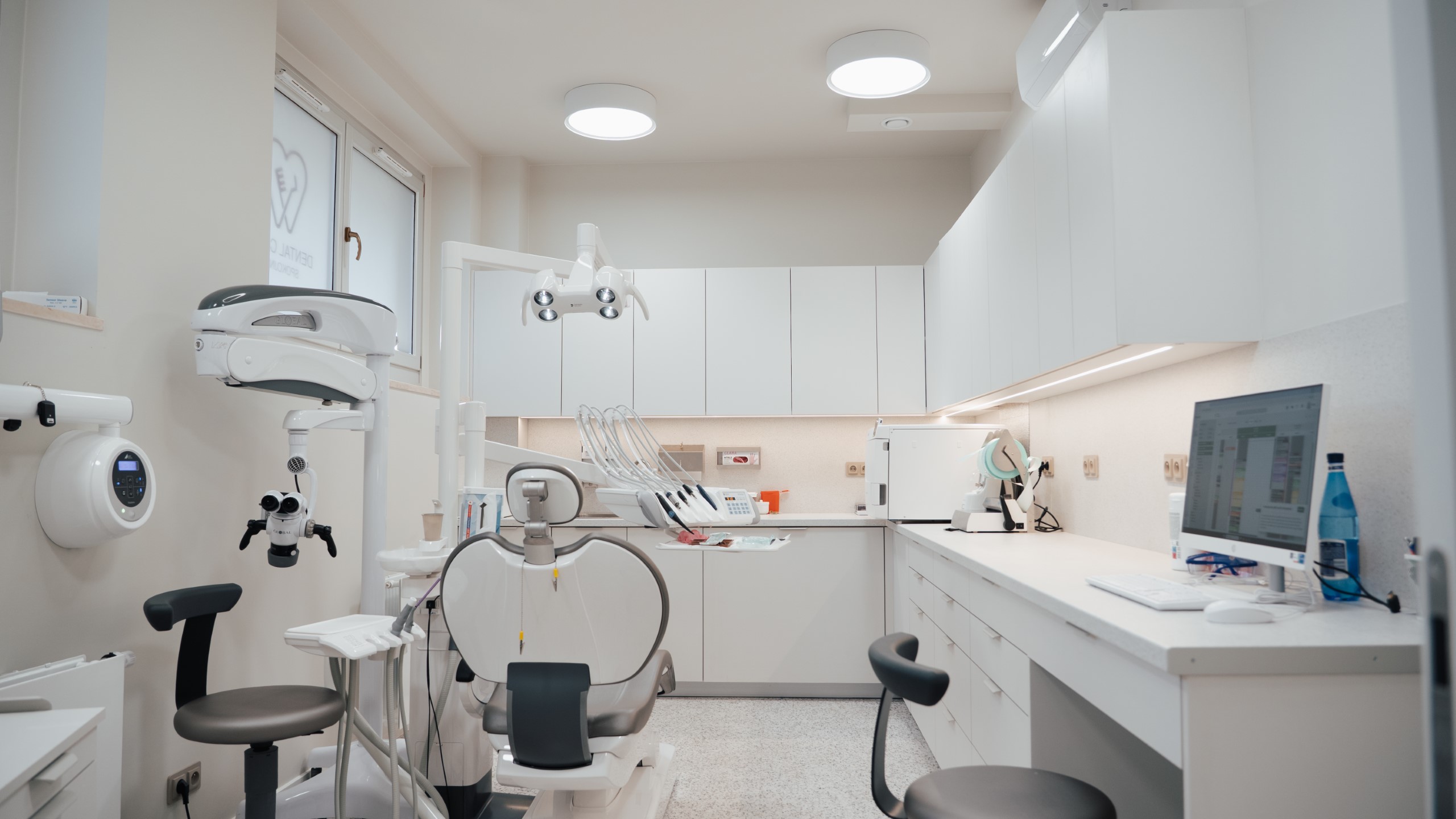 Kompleksowe wyposażenie gabinetu DentalCare Spokojna